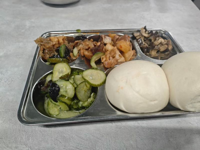 俄羅斯波羅的海項(xiàng)目吃住現(xiàn)場
